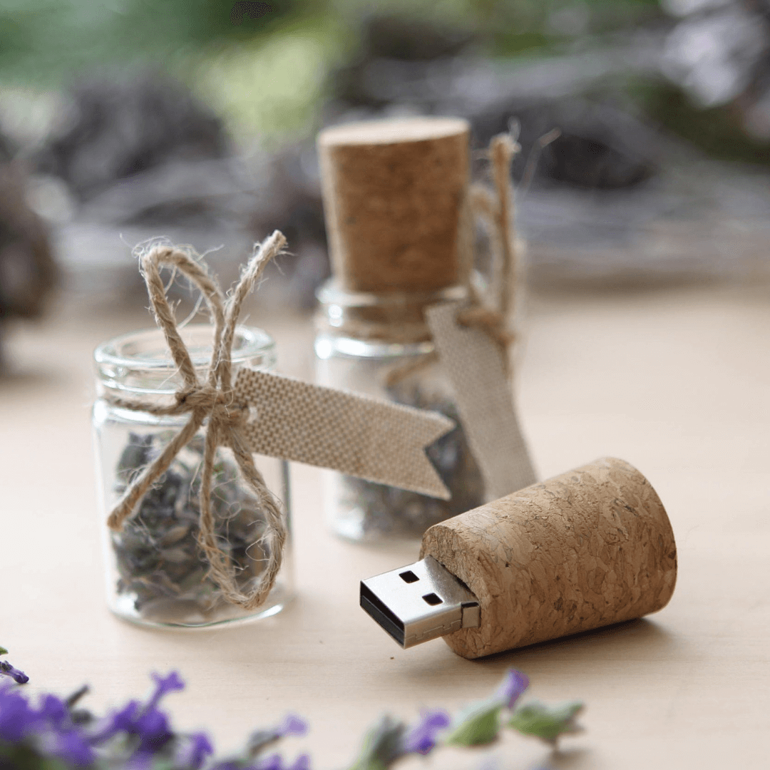 1647254795_Message-in-a-bottle-Pendrive-04